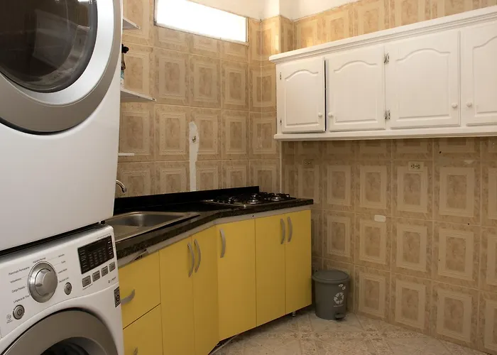 Joshua Lodging Hostel